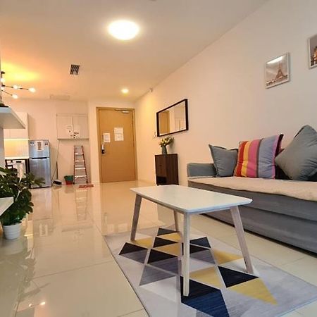 Suasana Jb At Jb Center Luxury Modern & Rustic 1Br Apt For Bussiness,Vacation Trips Johor Bahru Exteriör bild